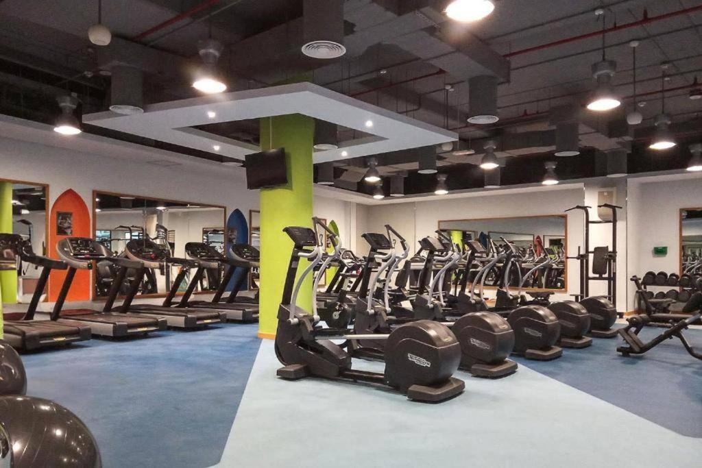 Apartment Koyo In The Heart Of Jbr Beach - 3Bdr Dubaj Kültér fotó